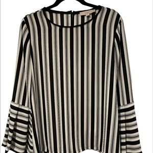 LOFT black and white blouse Size S